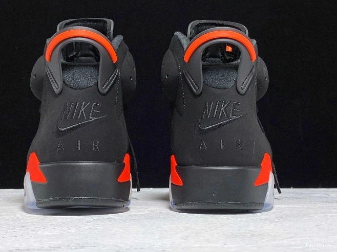 One Kick Retro Jordan Infrared Black Air 6 OG 384664-060 0717